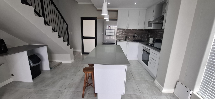 2 Bedroom Property for Sale in Groot Phesantekraal Estate Western Cape